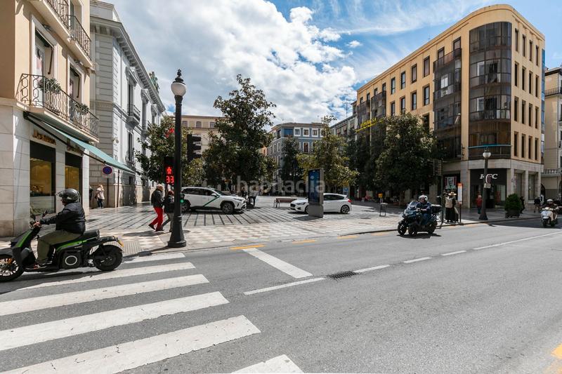 Foto d4cd0db7-ba8a-44fc-8de5-e0d7488b1f06. Àtic amb calefacció a Centro - Sagrario Granada