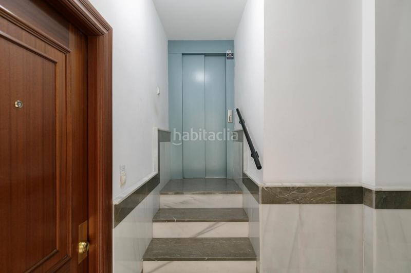 Foto e9a52ae0-4760-40d5-93bf-0fcae61ed1ef. Àtic amb calefacció a Centro - Sagrario Granada