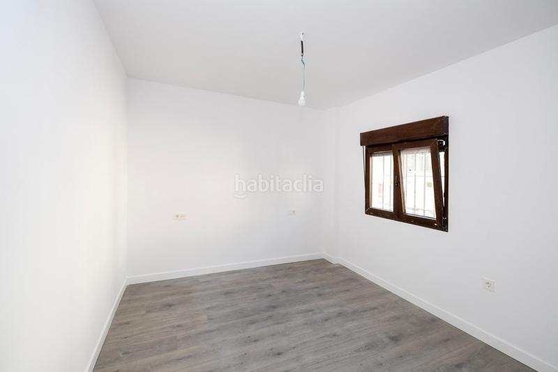 Foto 2b4a3f6b-adb8-4326-adf9-6c8c49a6a9f0. Pis amb calefacció a Camino de los Neveros - Serrallo Granada