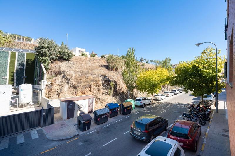 Foto 009d2e46-4f20-4a9a-8d84-f02ba9898130. Pis amb calefacció a Crta. De la Sierra Granada