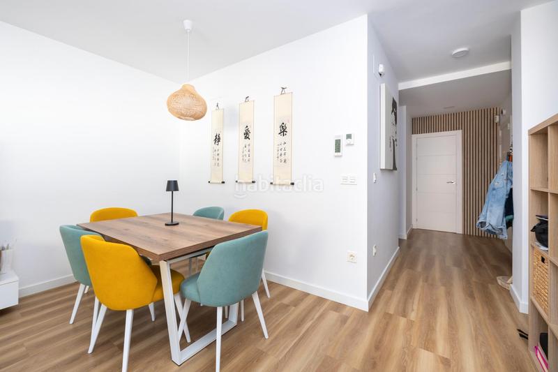 Foto 51350908-a0ff-4352-aa39-aba79c4bf86f. Pis amb calefacció a Crta. De la Sierra Granada