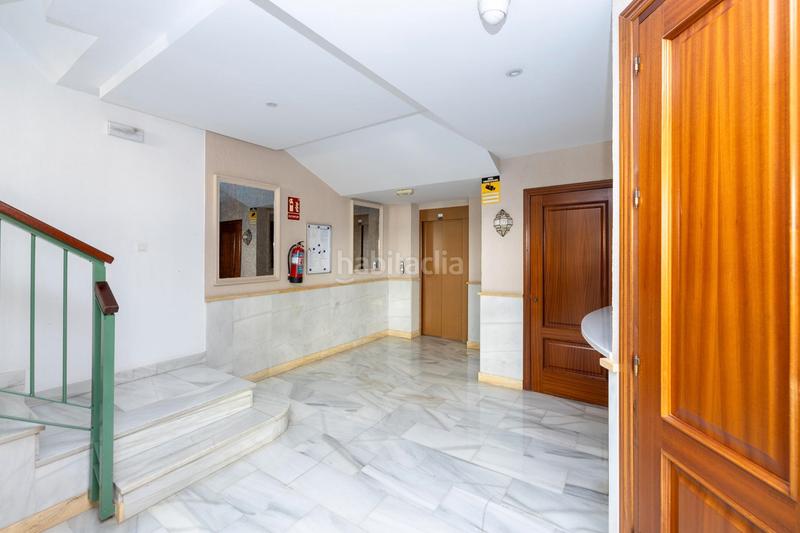 Foto 788601ad-ab12-4bf5-876a-838154f12cfe. Pis amb calefacció a Crta. De la Sierra Granada