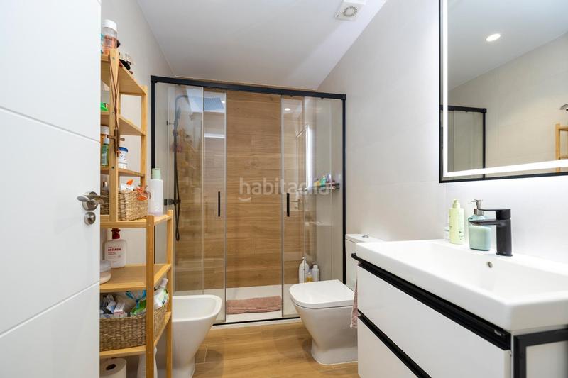 Foto f29848f3-5efb-4dc9-8bb8-6252721b7d8d. Pis amb calefacció a Crta. De la Sierra Granada