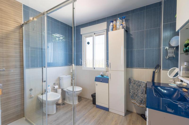 Foto 4b2a5331-8594-4965-b753-aa826d1be1d5. Casa adossada amb xemeneia calefacció aparcament a Vegas del Genil