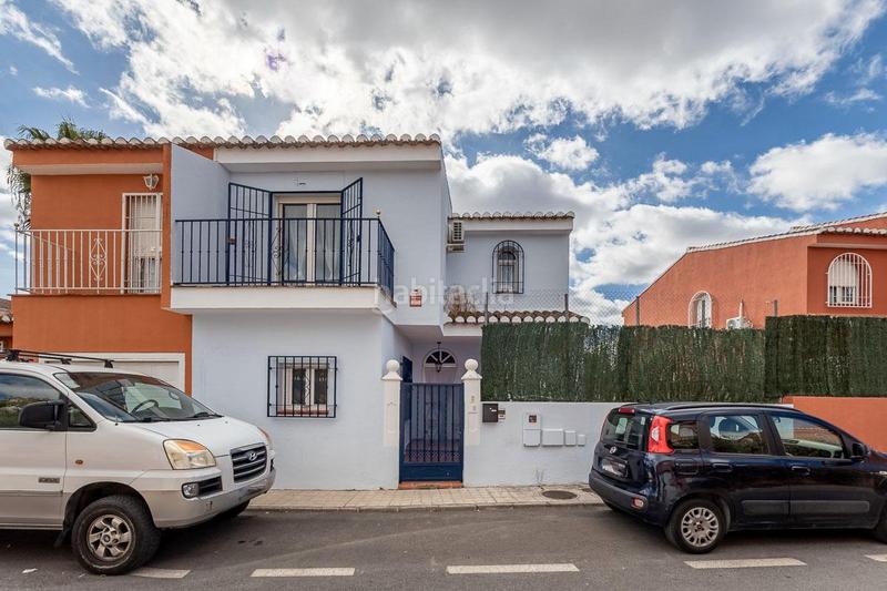 Foto 06c9da39-c520-4360-9afe-11125261f747. Maison jumelée avec cheminée piscine dans Jun