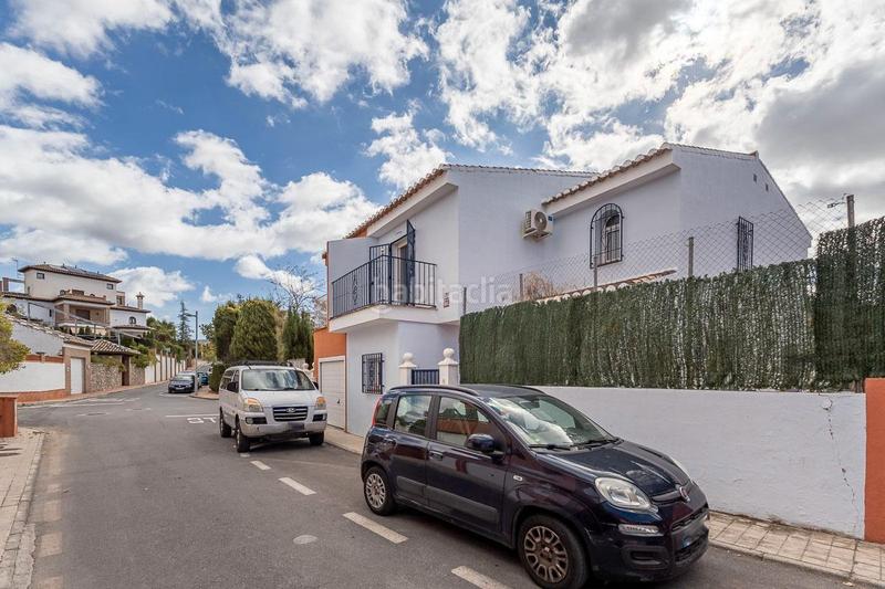 Foto 8496a801-0116-4d60-b8d3-bac4a5e57e7c. Maison jumelée avec cheminée piscine dans Jun
