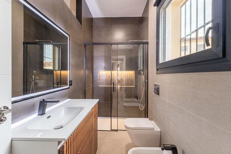 Foto d75f8ef5-ffee-4953-abad-b2e5b4b21a4a. Studio with fireplace heating in Camino de los Neveros - Serrallo Granada