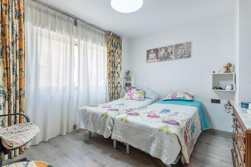 Foto fe3fd2df-79ad-4641-9045-2b50c879d529. Appartement dans Barrio de Zaidín Granada