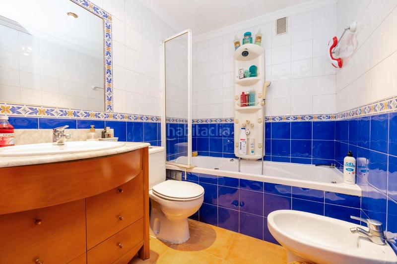 Foto 13333d0a-fb09-4561-9df9-930d23d96b5d. Appartement avec chauffage parking dans Camino de Ronda Granada