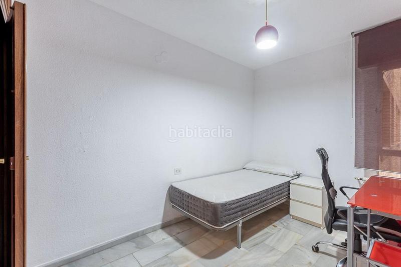 Foto b8aeab7a-2463-4292-8cf7-0319ffe55993. Appartement avec chauffage dans Camino de Ronda Granada