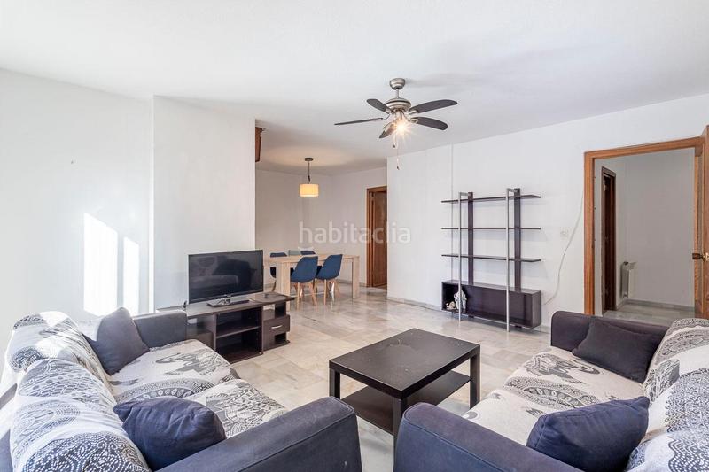 Foto c1e99597-7c37-46ec-8dcd-a463f4c21d5c. Appartement avec chauffage dans Camino de Ronda Granada