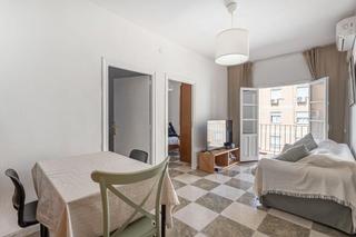 Pis a Calle Ángel Barrios