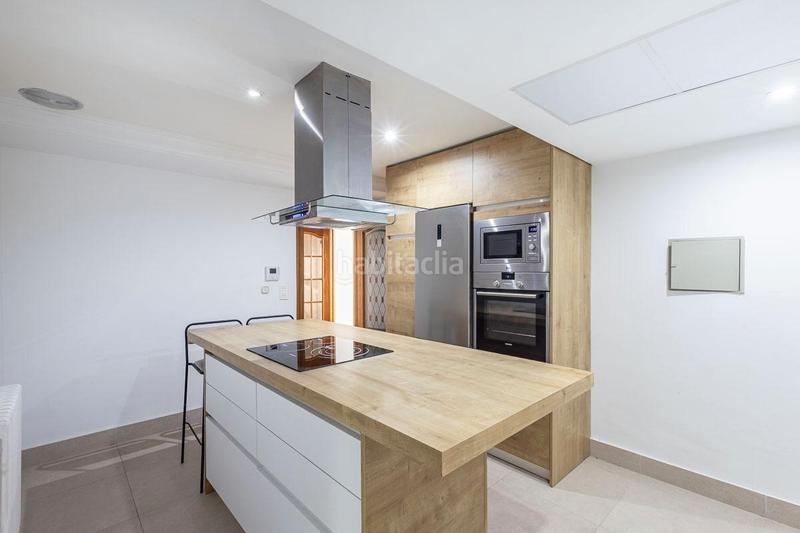 Foto 4c32a2dc-91a3-433e-8db1-fb870665bd53. Appartamento con riscaldamento in Fígares Granada