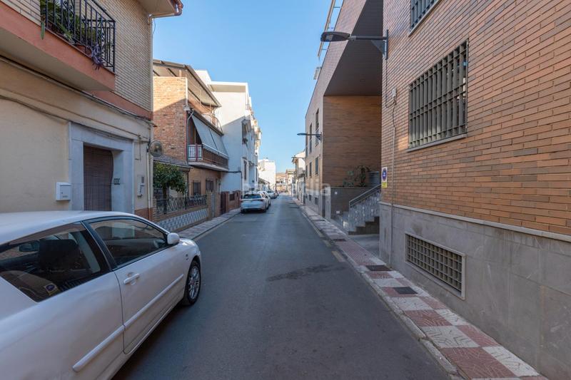 Foto 2f92fed2-c360-4853-bbdf-adde56156e4d. Etagenwohnung mit heizung parking in Las Tres Cruces Armilla