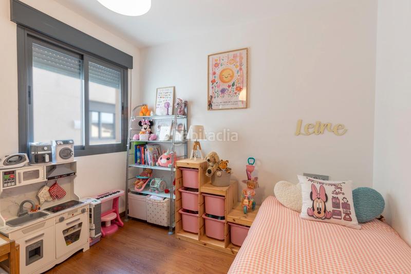 Foto 6662c608-10d6-48b1-87e1-6febe093722c. Etagenwohnung mit heizung parking in Las Tres Cruces Armilla