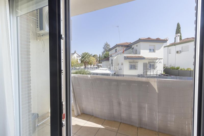 Foto 4b8f22cb-c2c7-41fb-aec7-fe39807b7a0b. Pis amb piscina a Gójar