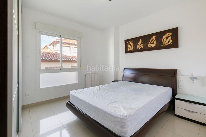 Foto 939659cf-ea6b-441b-be71-76055d8ca52a. Pis amb calefacció a Avda. De los Ogíjares Armilla