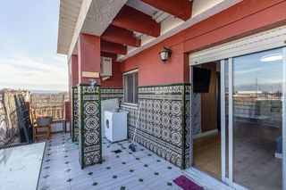 Etagenwohnung  Avenida aragón. Oportunidad única en el centro de atarfe! ??  venta de piso de 2