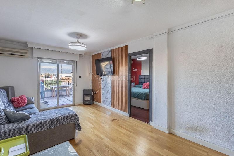 Foto 15535826-bfb5-4cf1-99b7-30ca9dfe1ae5. Pis amb aparcament a Atarfe