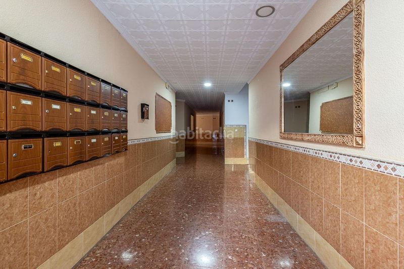 Foto 44d04350-c813-4277-a65e-044d1600a5ba. Pis amb aparcament a Atarfe