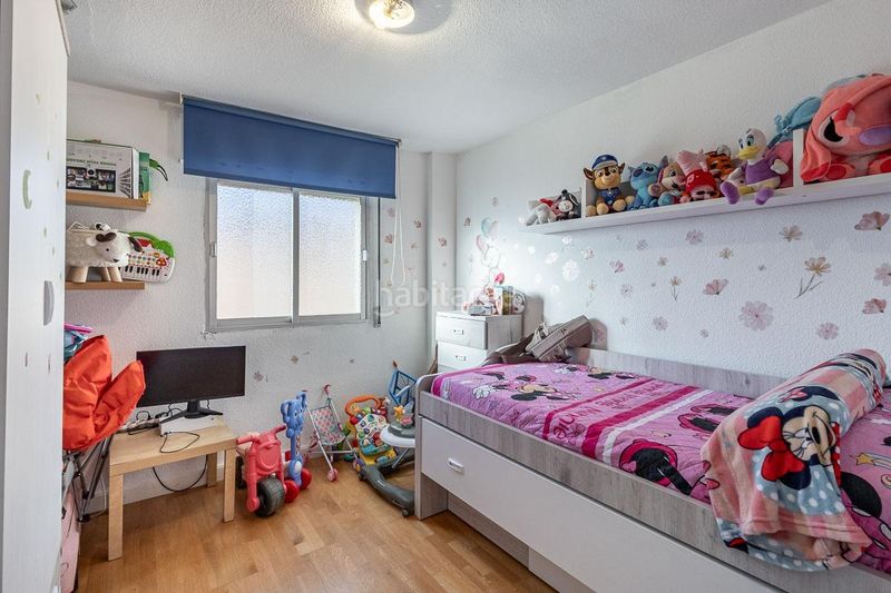 Foto c5f7fa79-c71f-42e3-a4a7-4ce72ee87bbe. Pis amb aparcament a Atarfe