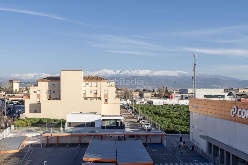 Foto db50f478-e140-488b-8bd3-0f96f6a0ccb3. Pis amb aparcament a Atarfe