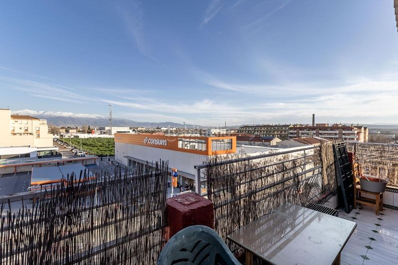 Foto e8937e53-b027-41d6-962b-3525dc1fce61. Pis amb aparcament a Atarfe