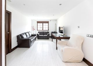 Pis a Calle Santa Clara