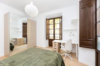 Affitto Piccolo appartamento  Carrera de la virgen. Disponibilidad inmediata (se alquila habitaciones) en piso a est