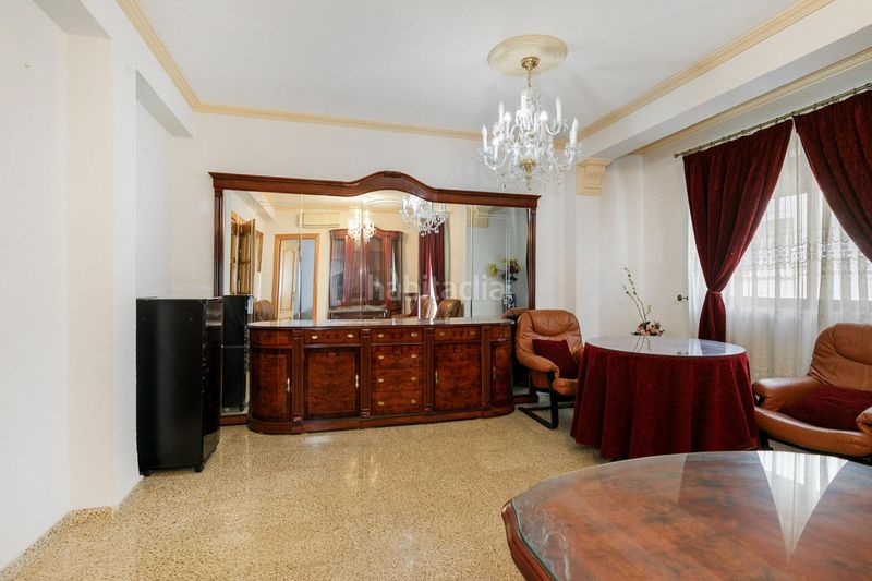 Foto d1ea1794-11d9-4693-9412-684026c268de. Pis a Barrio de Zaidín Granada