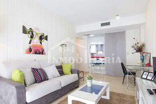 Lloguer Apartament  Calle piedra santa. Disponible apartamento de una habitación en pleno centro de gran