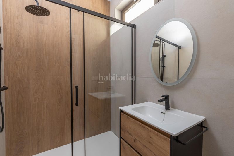 Foto da8300c5-90cb-4368-933e-a8ca87d9a4a1. Pis amb calefacció piscina a San Ildefonso Granada