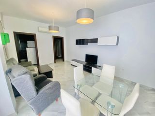 Affitto Appartamento  Calle cristo de la yedra. Disponibilidad 1 de julio piso de dos habitaciones en calle cris