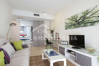 Lloguer Apartament  Calle piedra santa. Disponible apartamento de una habitación en pleno centro de gran
