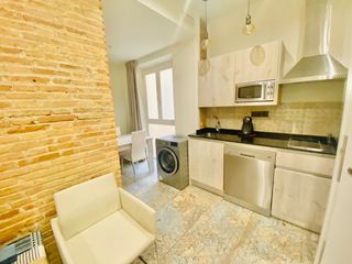 Rent Apartment  Calle gran vía de colón. Disponible 15 de julio gran vía de colon - apartamento en gran v