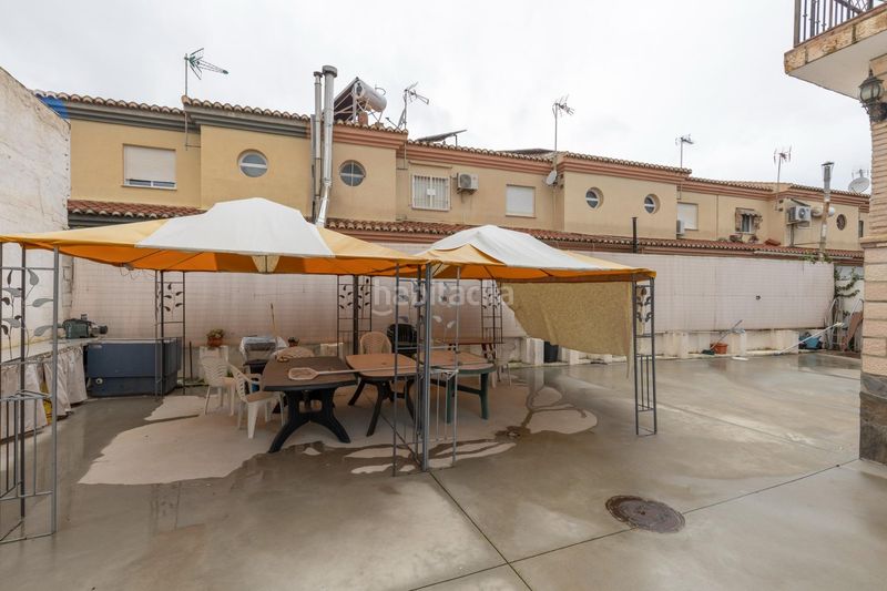 Foto 7a7e02cd-f38d-40b0-b317-63039d30dd0e. Casa adossada amb calefacció aparcament piscina a Ogíjares