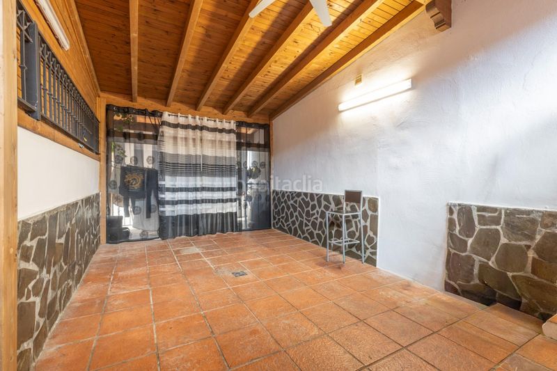 Foto a22946d1-1499-4577-a251-f602e22f1763. Casa adossada amb calefacció aparcament piscina a Ogíjares