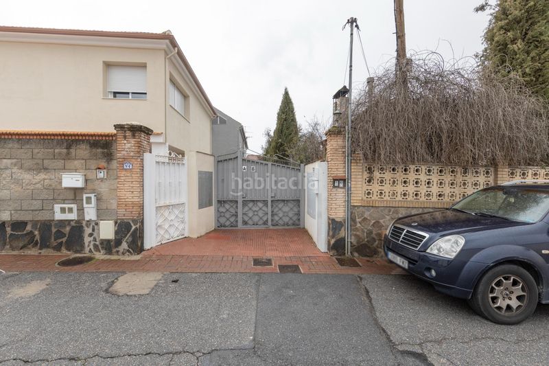 Foto f7772754-fe05-45e8-96a1-589678b97749. Casa adossada amb calefacció aparcament piscina a Ogíjares