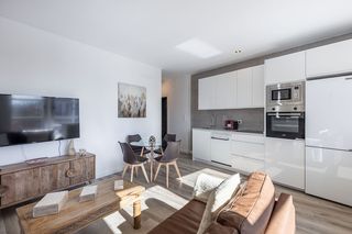Rent Flat  Plaza de la trinidad. Disponibilidad 1 de agosto espectacular vivienda reformada en pl