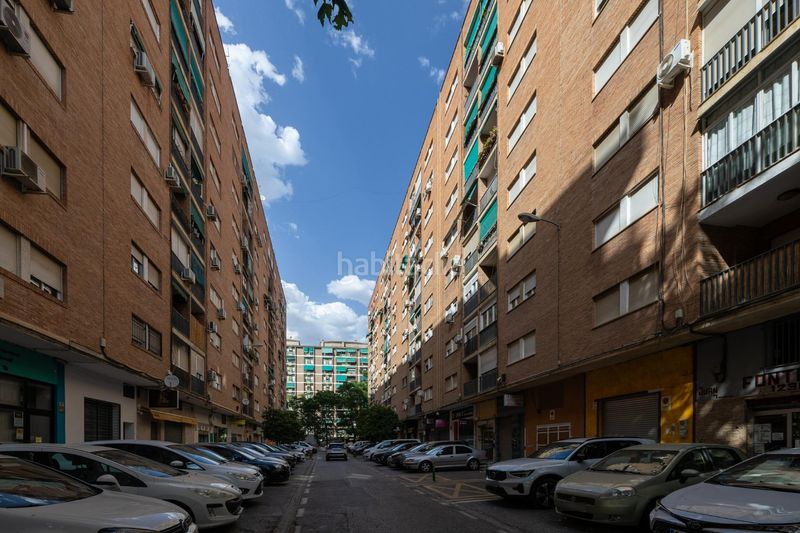 Foto a1f76e4a-b135-402c-bade-9416b1cb617c. Pis a Cervantes Granada