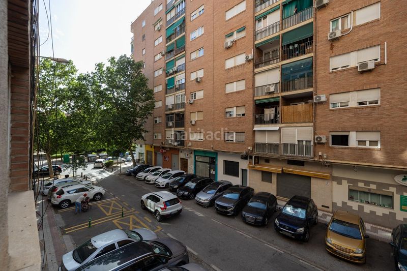 Foto f50dd174-3f4d-4034-8248-5e1ab6decce9. Pis a Cervantes Granada