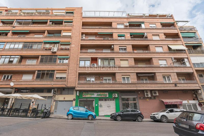 Foto 42661b99-b54e-43d3-9d60-7ae6b8725d9e. Pis amb calefacció a Pajaritos Granada
