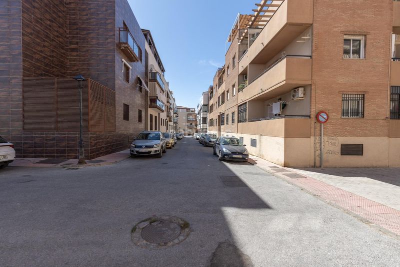 Foto 14b59ee3-2d6f-4f70-a070-720517ffcb08. Flat in Atarfe