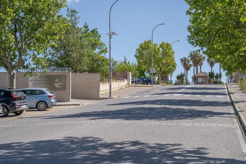 Foto b90fb400-516e-4b87-9a6a-57edb885f85c. Xalet amb xemeneia calefacció aparcament piscina a Dílar
