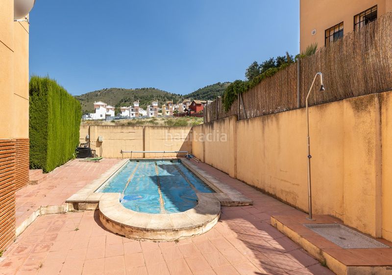 Foto ff1aeca0-4609-4b8c-b4bf-f70a46efaaf9. Xalet amb xemeneia calefacció aparcament piscina a Dílar
