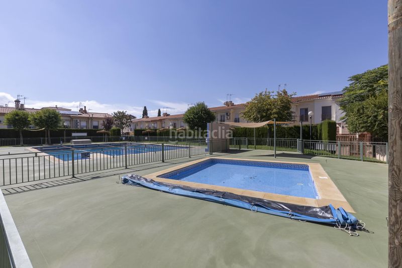 Foto babdcbc2-8881-4b6d-aaa6-f13747892bad. Pis amb piscina a Gójar