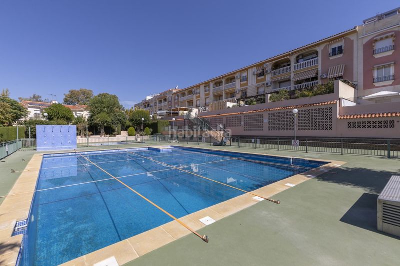 Foto c5c6a297-37e4-40a9-a908-48067a0fb9f5. Pis amb piscina a Gójar
