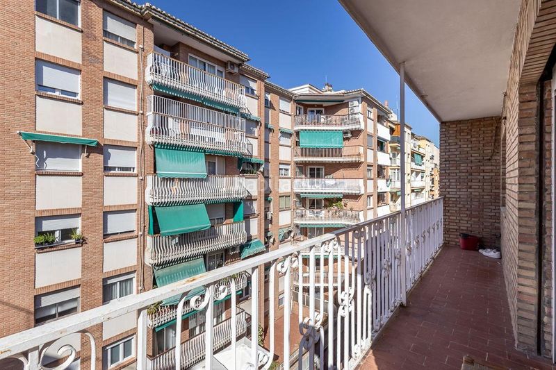 Foto 1a358d6d-2cc8-479f-b277-92a55a529152. Pis amb calefacció a Pajaritos Granada