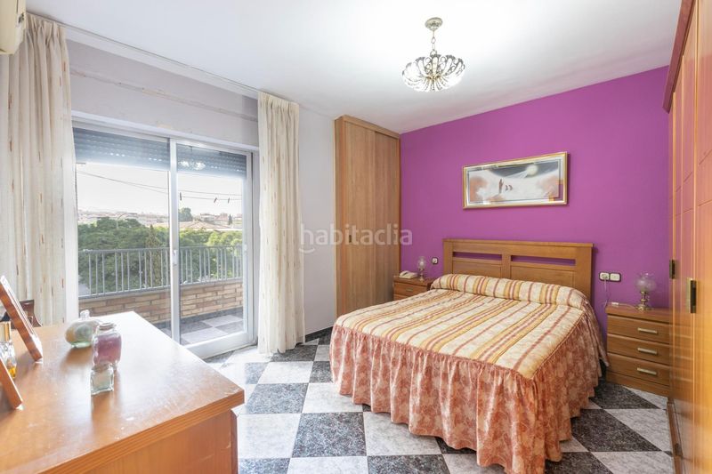 Foto b6c6fb14-bf02-428d-b5f7-d62d9dfc13cf. Pis a Barrio de Zaidín Granada