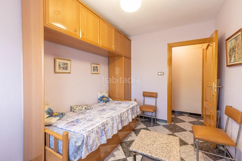 Foto cbbd3bee-5bfb-4802-a64a-3623e2b6a477. Pis a Barrio de Zaidín Granada